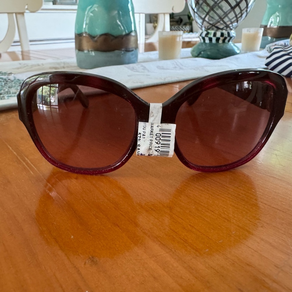 Elegant Michael Kors Burgundy Sunglasses NWT